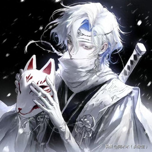 有好看点的QQ动态男头像么？（经典）（头像一眼封神的动漫男头）