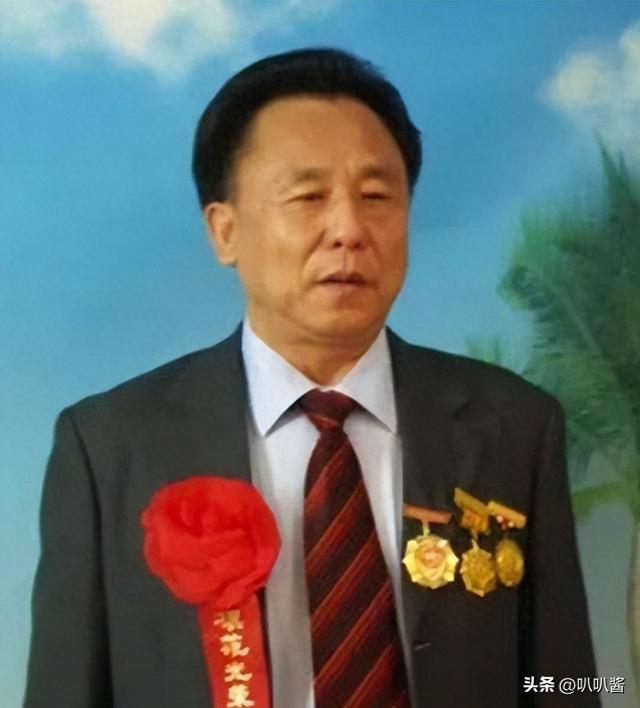 包养10位情妇，睡觉翻牌生下11个私生子，76岁还在拼命生娃！