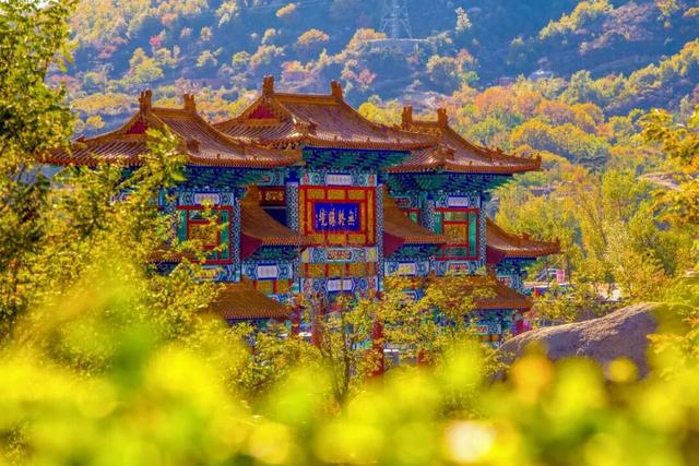 盘山红叶宛如蓟州秋季递出的一张熠熠生辉的旅游名片