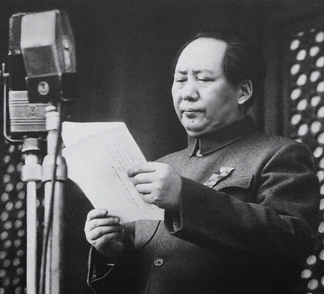 1955年，北京军区副司令空缺，毛主席：当年违抗军令的王疯子在哪