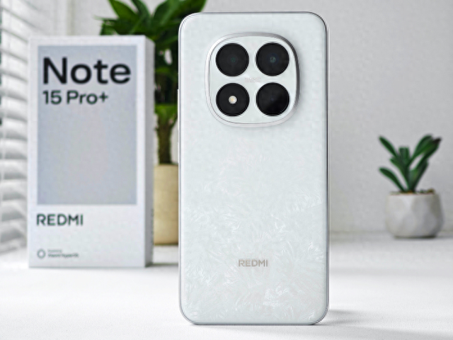 懂行人推荐小米还是荣耀？11月买手机，覆盖千元机到高端机