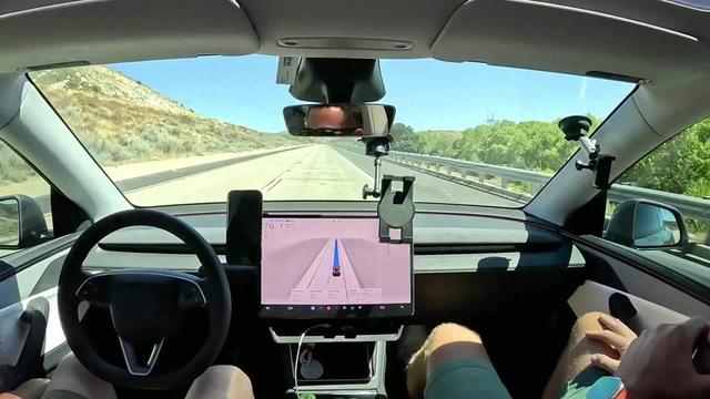 网红尝试用特斯拉 FSD 自驾横跨美国，但只跑了 93km 就发生车祸