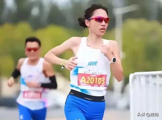 重马巅峰对决!朱卿破230封后成大众一姐 张水华辞职首秀230创佳绩