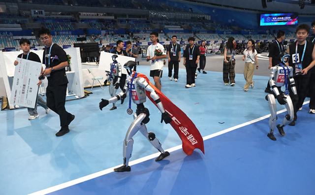 赛场掠影 | 2025世界人形机器人运动会第二日