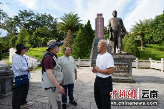 海外华文媒体走进云南瑞丽 探寻南侨机工抗战足迹
