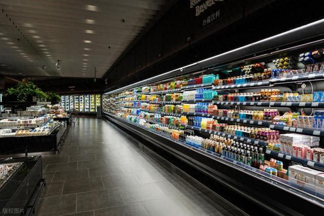 胖东来凭啥让全国人追着买？3个“反套路”真相，揭开它火的秘密