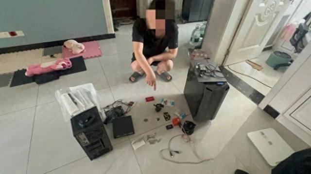 犯罪现场破案2攻略（网警侦破非法刷机案）