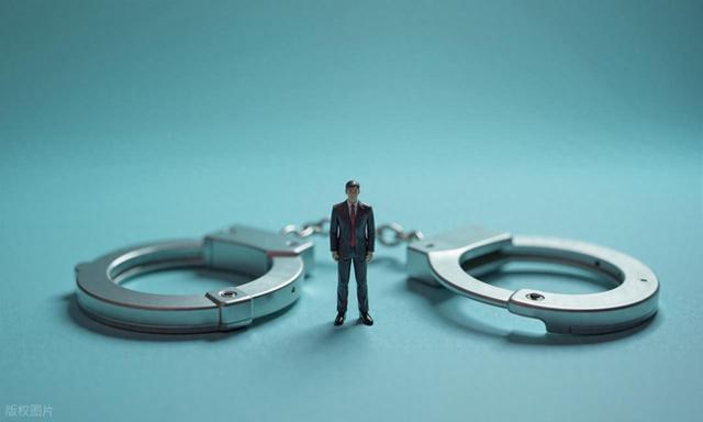 为什么打架致轻伤	，有人能调解，有人必判刑？