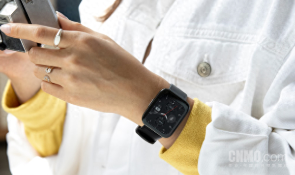真我Watch 5配置价格信息曝光：1.97英寸屏 不到600元