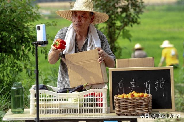 前四十年“敢闯敢干”， 未来20年，换脑生存：AI时代下的新生