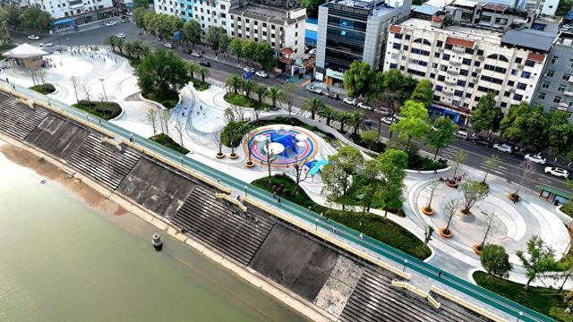 新晋打卡地！南河广场改造完成，生态休闲文化一站式拿捏