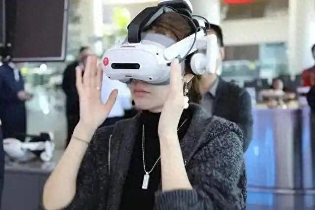 内蒙古伊金霍洛机场XR未来影院盛大开业，开启候机娱乐新体验