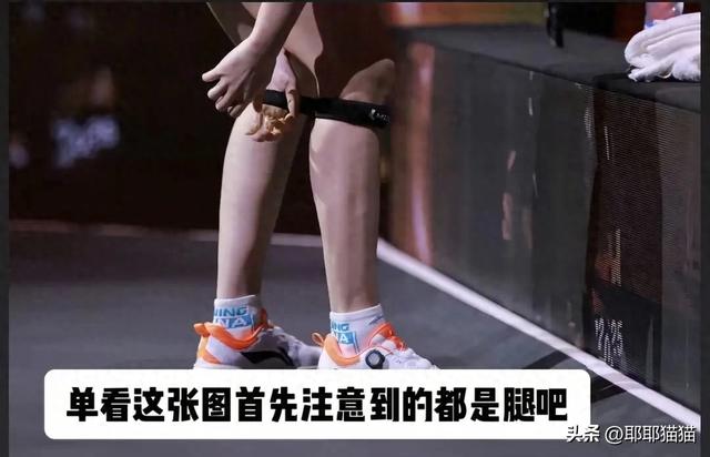北京大满贯！这就是王楚钦的手，满是老茧，令人心疼！