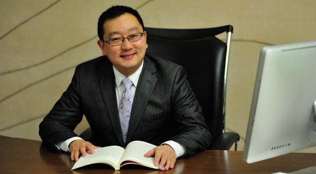 AI财富管理革命：当机器人开始懂你的"钱途焦虑"