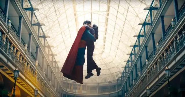 破解版的一波超人新版本（新超人的终极难题）