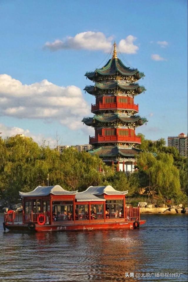 府城漫步丨迎泽初冬，温暖依旧