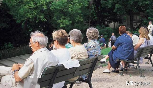 中国将迎来前所未有的死亡高峰，专家给出答案：是这些因素导致的