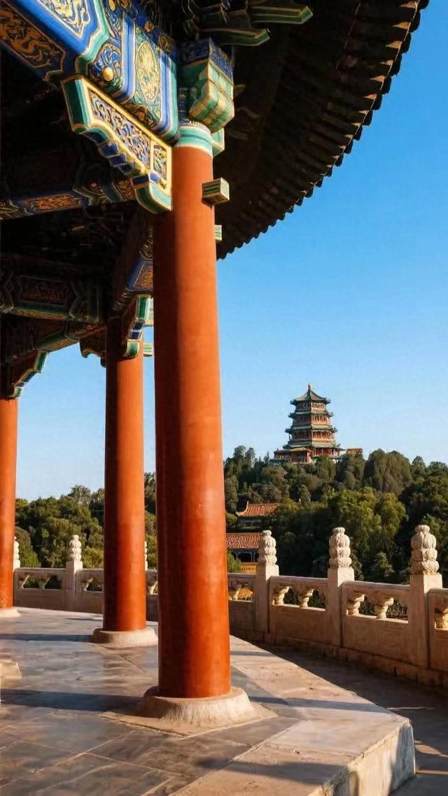 景山万春亭柱子是空心的?