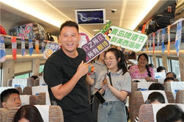 酒香满车厢，青岛西海岸新区“啤酒专列”发车啦