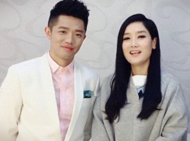 距春节不到一个月	，凤凰传奇再传2大消息，封杀传闻彻底真相大白