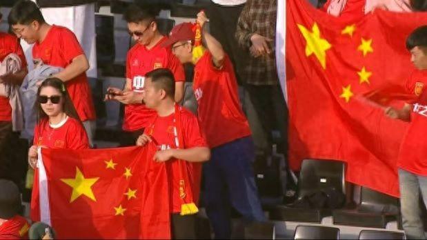 历史性突破！中国U23队首次小组出线，主帅“大脚尼奥	”用成绩击退质疑