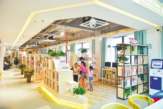 水岸书屋，隐身城市的“精神氧吧”