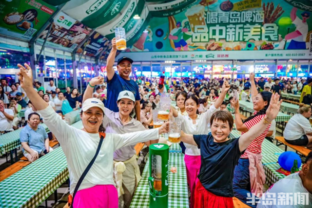 一系列贴心便民小举措！啤酒节里流淌的西海岸温度