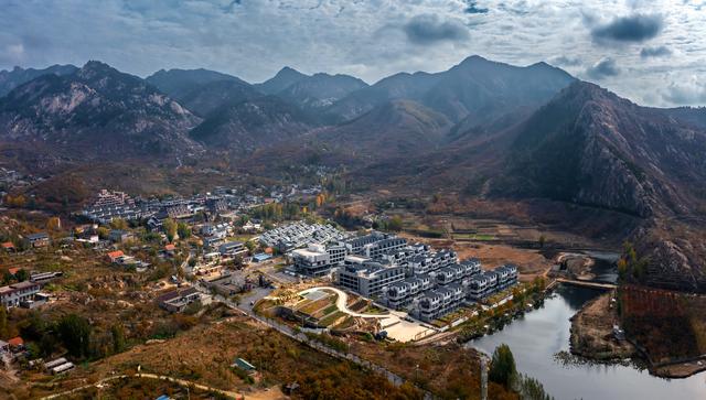 蒙山旅游区大洼秋景