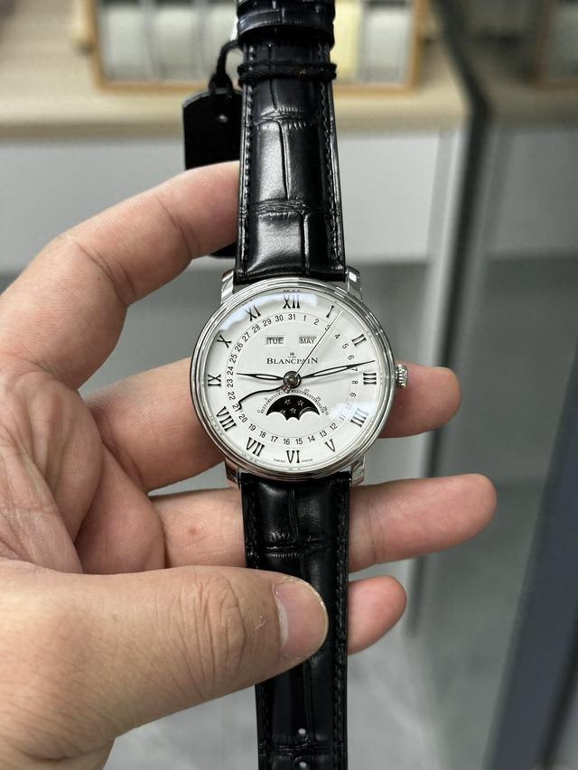 ���ú�����ګ�Ӳ���ۼ�2755Ԫ���ң��Ա�ԭװ��࣬�޷�����