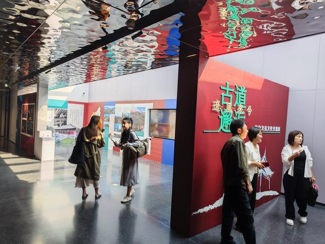 模式口古街迎来辽宁义县文化交流展