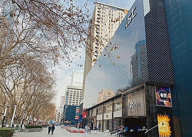 江苏省“第一城”，GDP已经超过直辖市天津，却在本省仅排第二