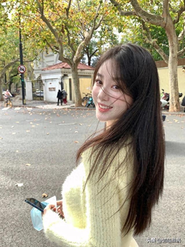 两性交往，要想刺激女人的荷尔蒙，只需记住这6点，绝对让她上头