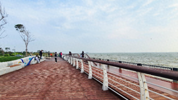 抓住暑期的尾巴 赴一场海边踏浪、山林听风的自然清凉之旅