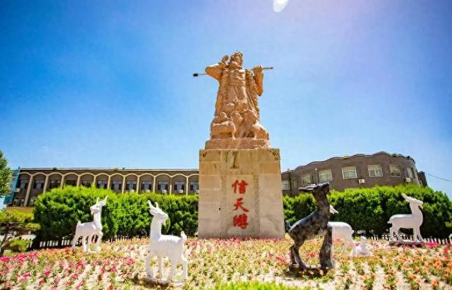 陕西神木秋日终极玩法：穿越4000年，邂逅塞上江南的黄金时光！