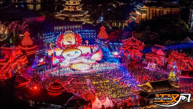 让世界看见楚文化丨远赴人间惊鸿宴，楚韵撞进秋夜怀