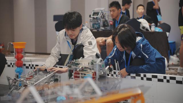 获一等奖！珠港澳学子联队参加2025韩国机器人国际邀请赛