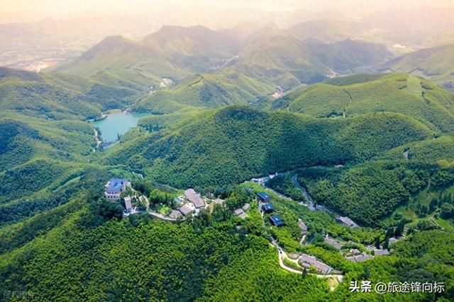 别再去人挤人啦，这座房子才是旅行的境界，很多人已悄悄前往