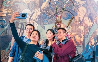 文化“新三样”加速破圈（“融”观中国）