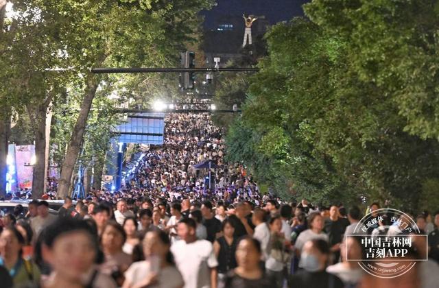 长春这条街，热遍全网