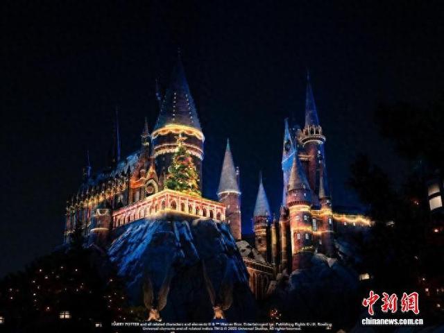 北京环球度假区将迎来首个“魔法圣诞季”
