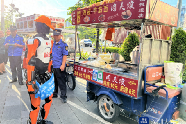 城管机器人，发挥作用不能只靠说话好听