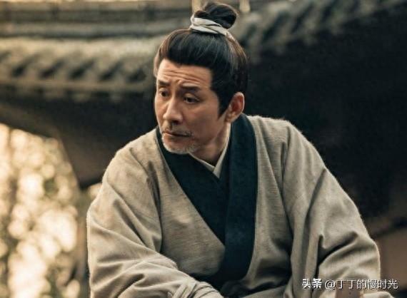 看到赵秉文房顶接见藏海，差点给导演跪了，这剧真没一个镜头多余