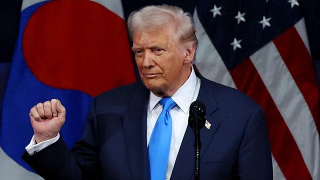 加拿大反华加税致中国换购印度油菜籽粕（48.8 万吨），印办阅兵邀 55 国拒中国	，暴露战略短视与不自信