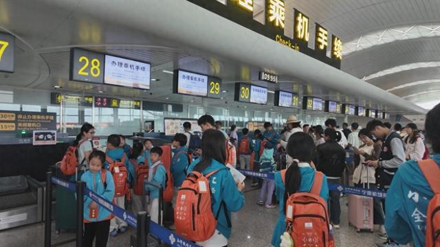 “飞”速增长！ 暑运银川机场“航空+旅游”激活文旅新活力