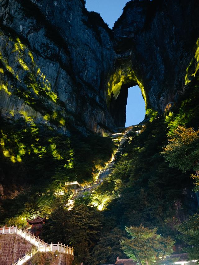 暑热高温催生文旅新“夜”态