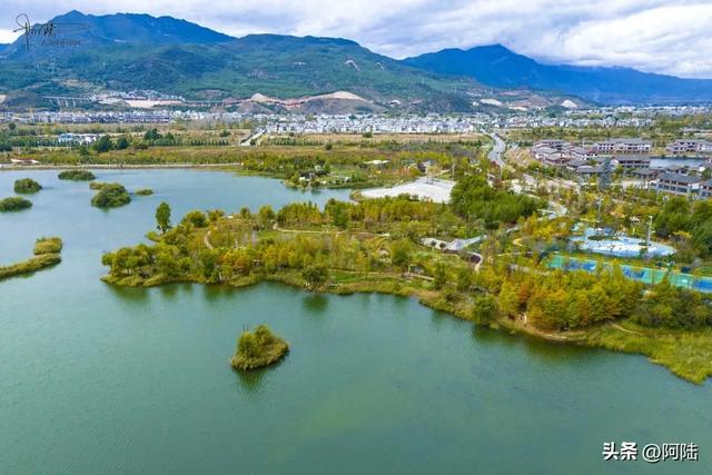 丽江市区的最美秋景在中济海,让我意外的是游客很少,什么原因?