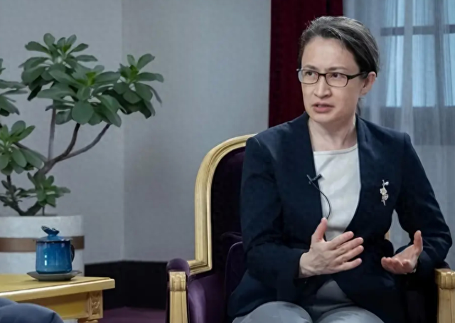 31架军机巡台，明确统一后红利！台民高呼统一，美国准备“弃台	”