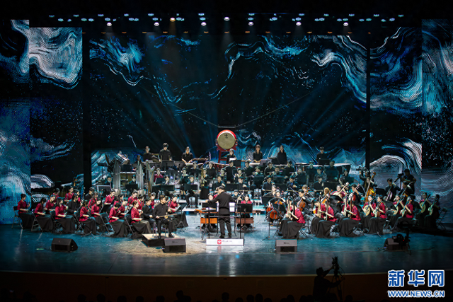 云音破晓 叩响世界