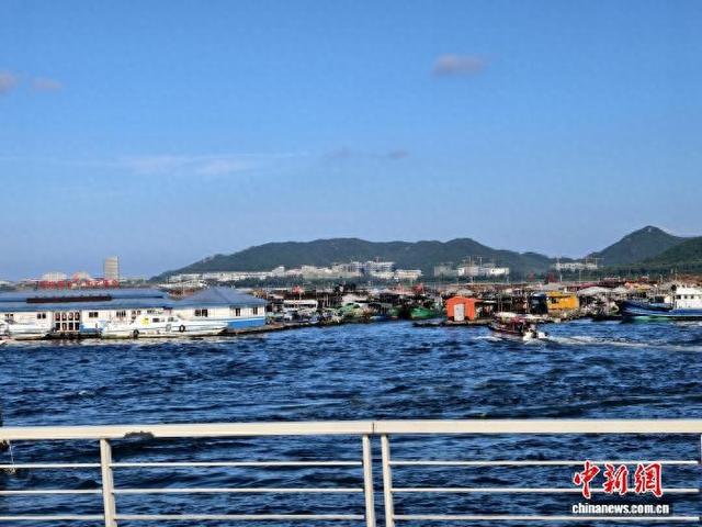 “以海为家” 到 “靠海兴业”：海南疍家人的水上新图景