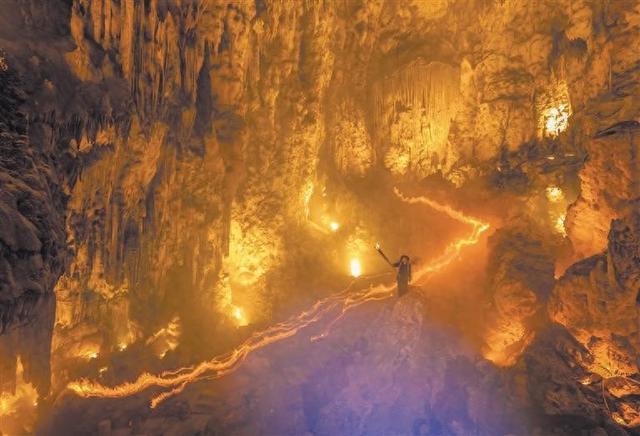 色彩斑斓 民风淳朴